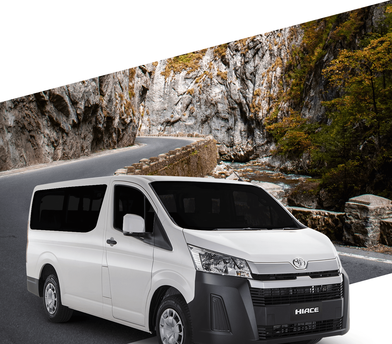 Hiace commuter clearance deluxe 2019